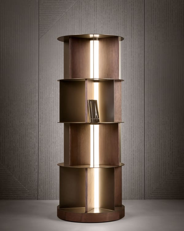 Light integrated in a bookshelf.