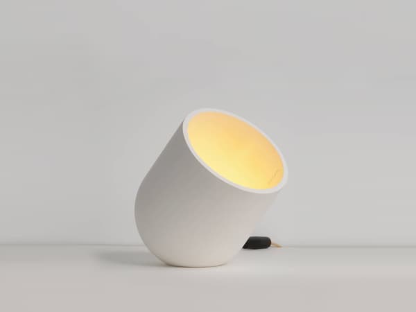 Minimal white table lamp.