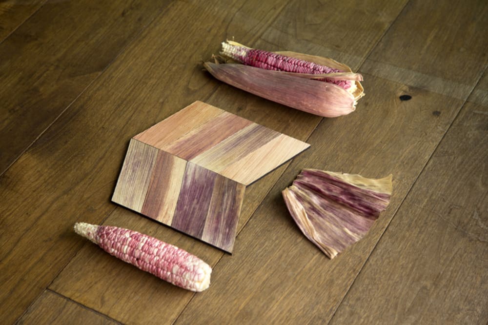 Sample of herringbone flooring pattern made of Totomoxtle.<span class="sr-only"> (opened in a new window/tab)</span>