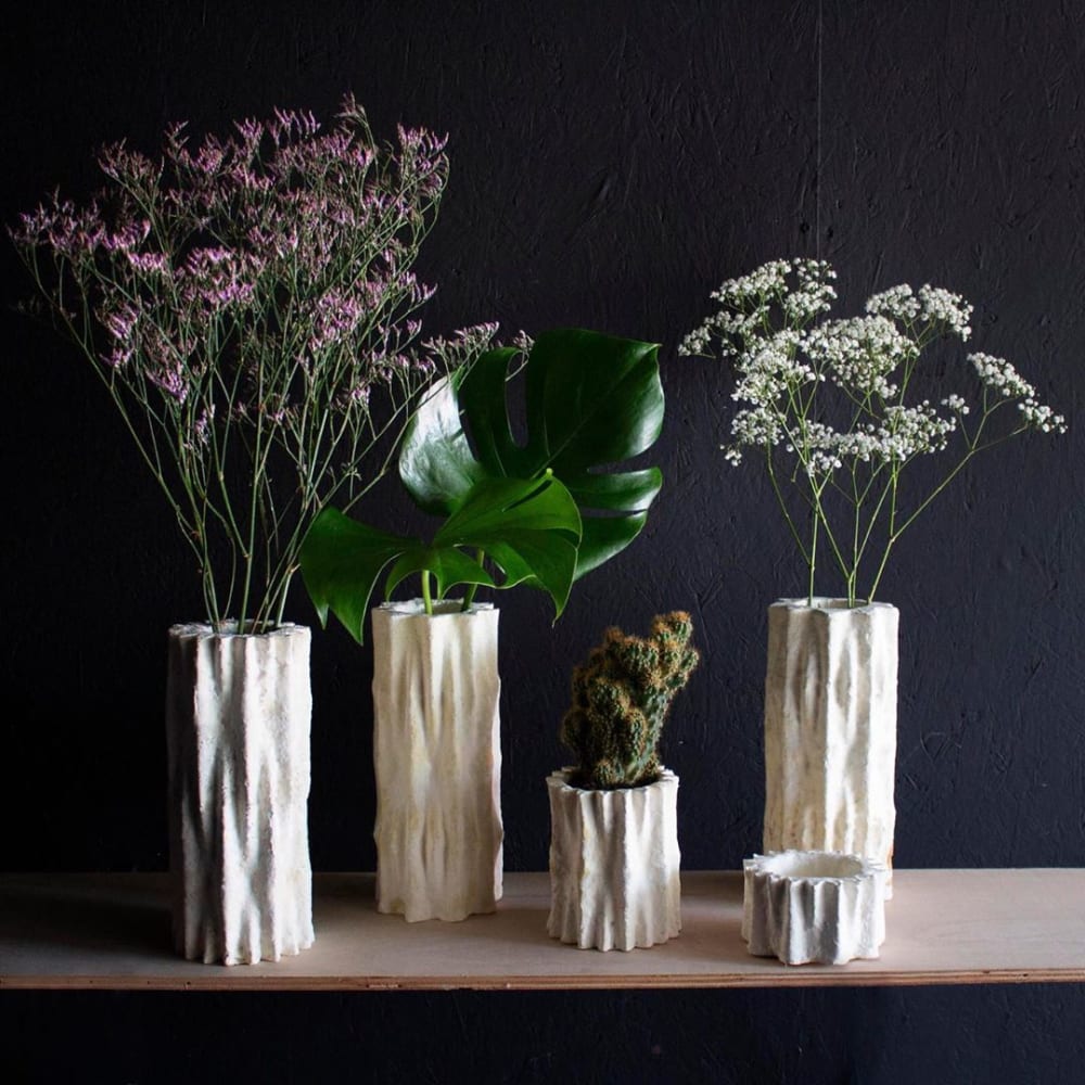 Vases with several shapes all made of mycelium.<span class="sr-only"> (opened in a new window/tab)</span>