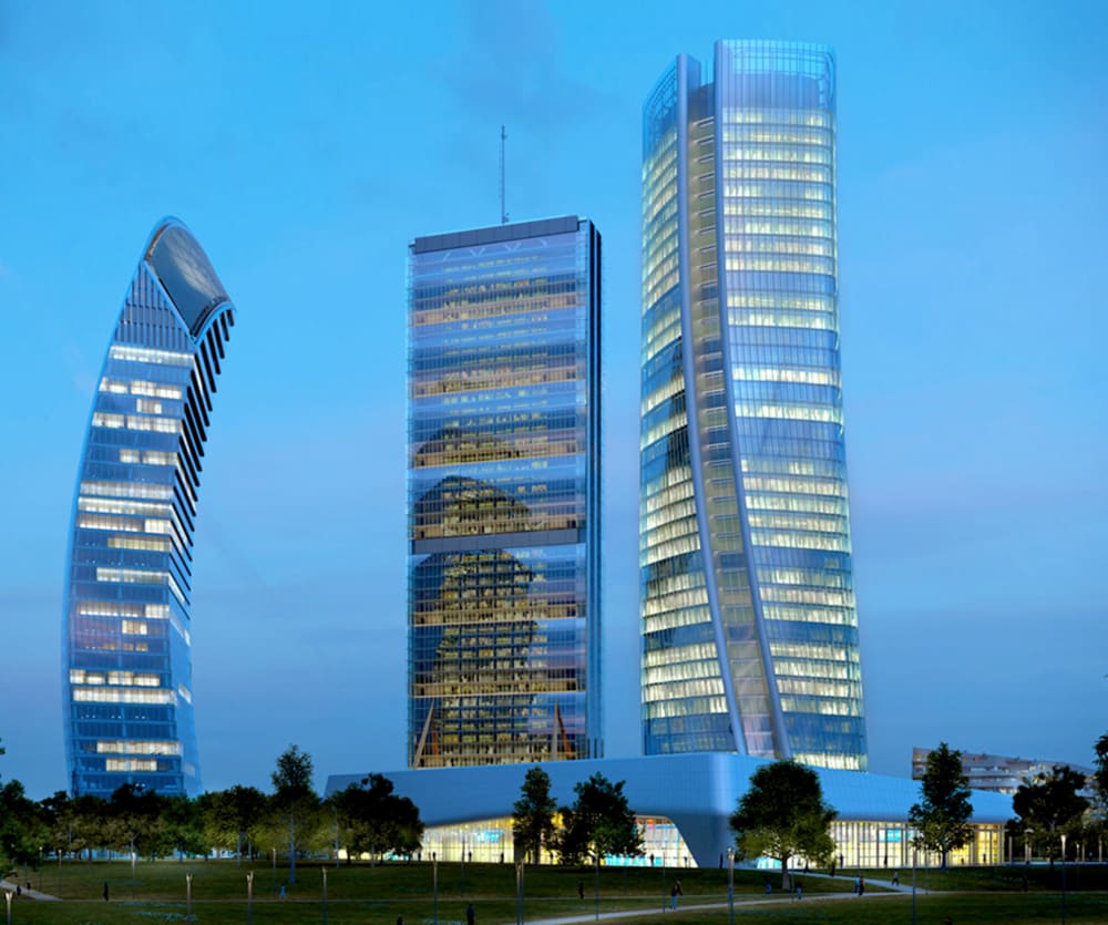 Skyline of Milan with the addition of the Three Towers in CityLife.<span class="sr-only"> (opened in a new window/tab)</span>