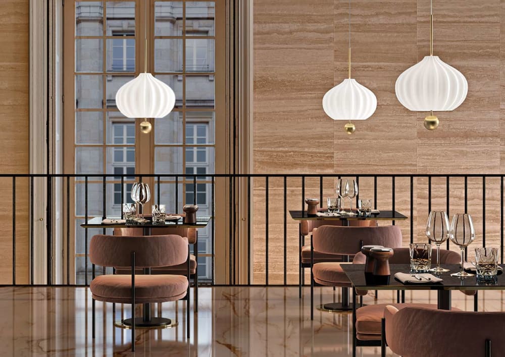 Pendant lamp looking like a flower.<span class="sr-only"> (opened in a new window/tab)</span>