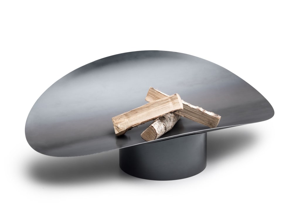 Sculptural fire bowl.<span class="sr-only"> (opened in a new window/tab)</span>