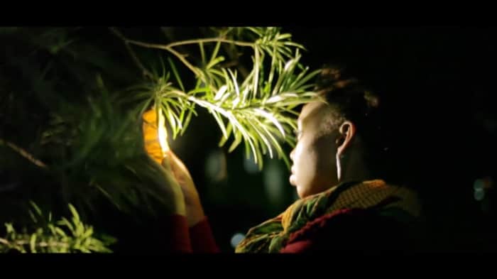 A person outdoors in the dark who can see thanks to the sustainable little sun flashlight. A person outdoors in the dark who can see thanks to the sustainable little sun flashlight.