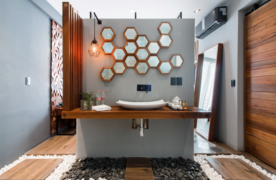 Ensuite bathroom; view of the mirror and sink.