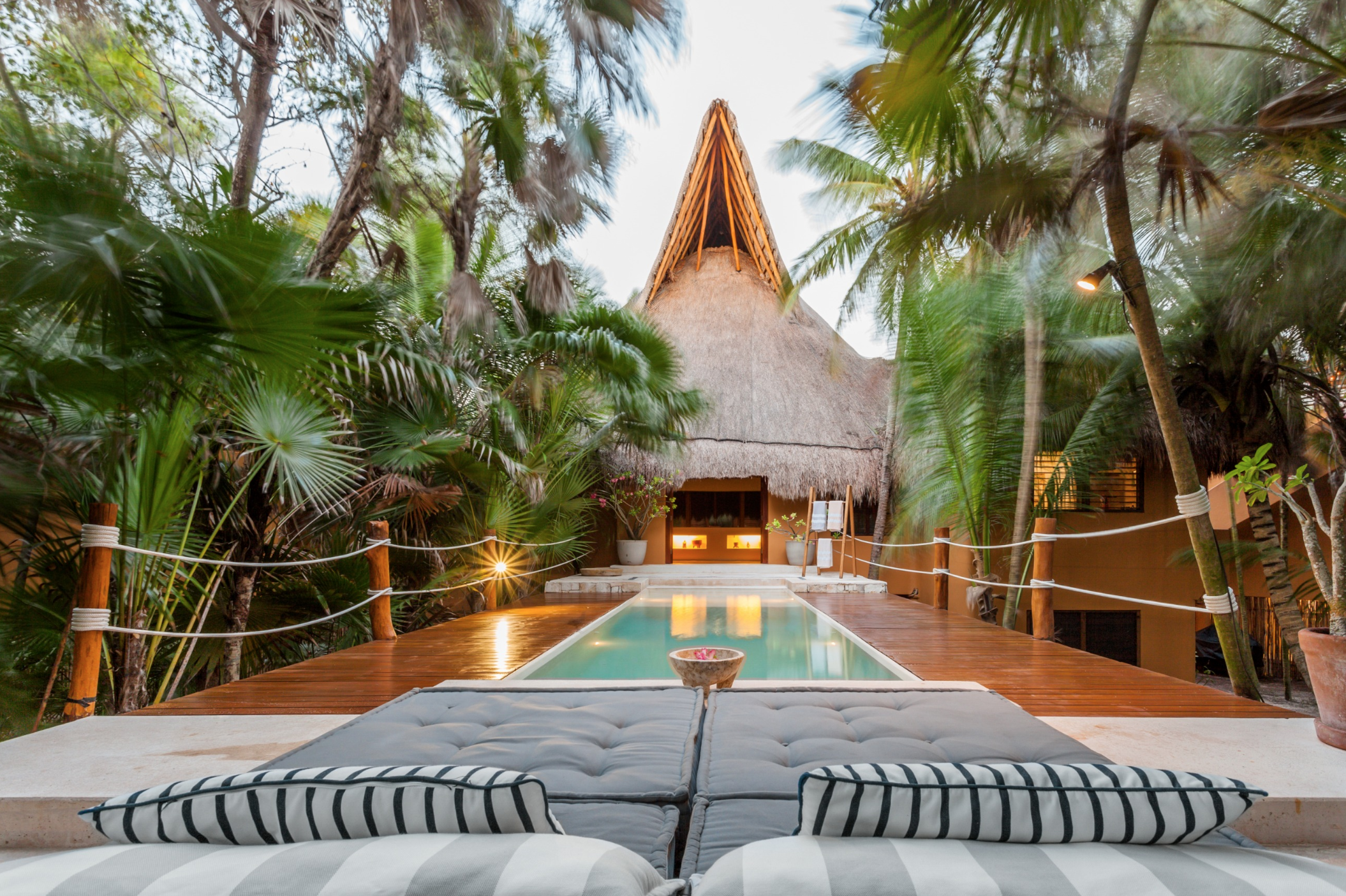 The pool area of Casa Nalum: a peaceful area surrounded by nature.