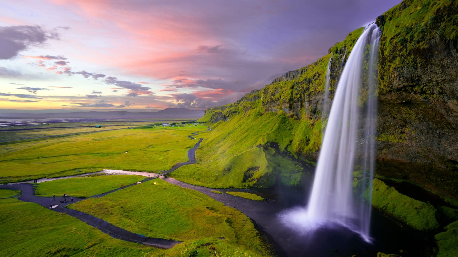 Iceland's geothermal and volcanic scenery on a short escape