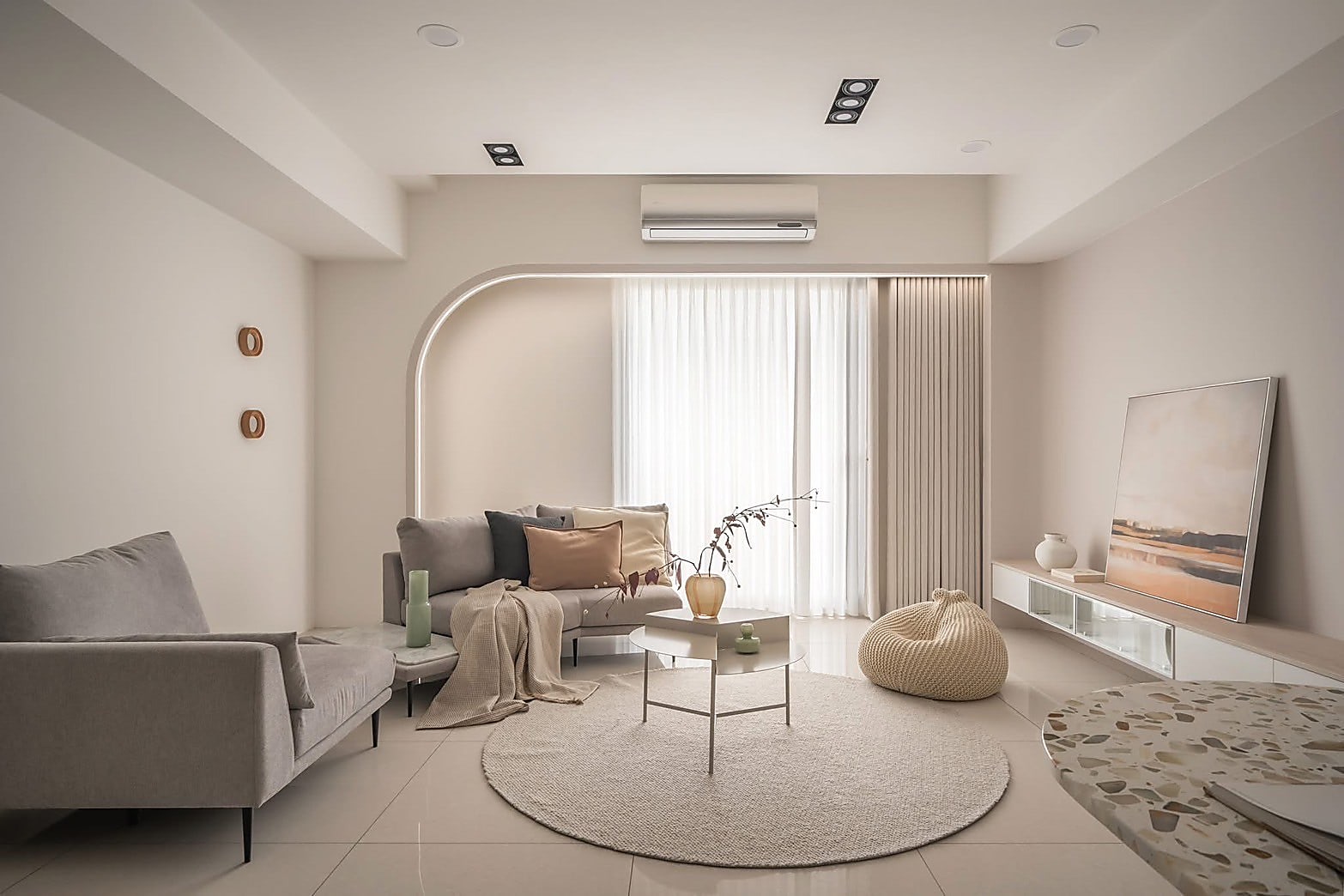 客廳窗簾布-厚重絨布材質-雙層窗簾設計