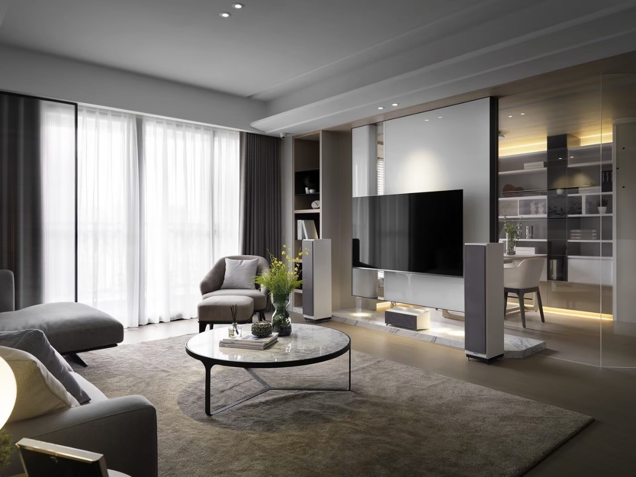 豪宅客廳蛇行簾-大面積落地窗-立體波浪奢華