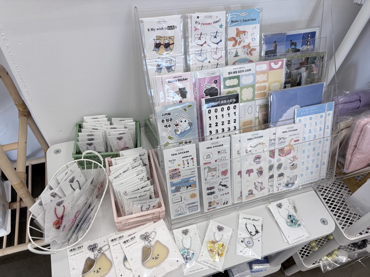 아늑샵 씰 스티커 캐릭터 스티커 코너