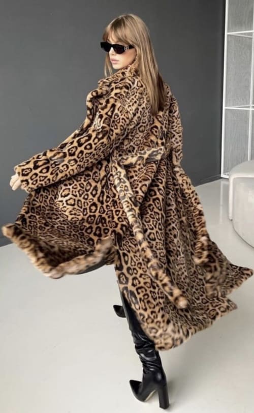 Аренда платья Шуба искусственная "Леопард" в Москве — Прокат от Кет