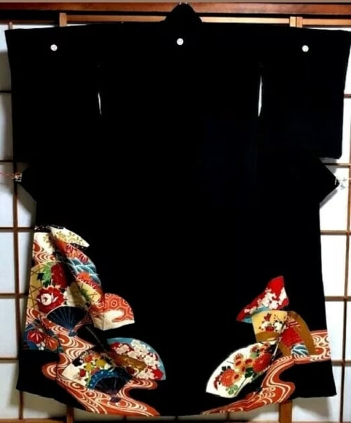 Аренда платья Кимоно «Веера и хризантемы» в Москве — Прокат от Кет