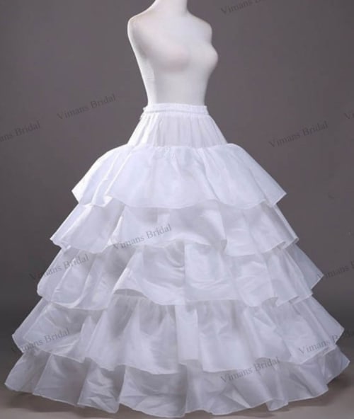 Аренда платья Кринолин «Белый» в Москве — Прокат от Кет