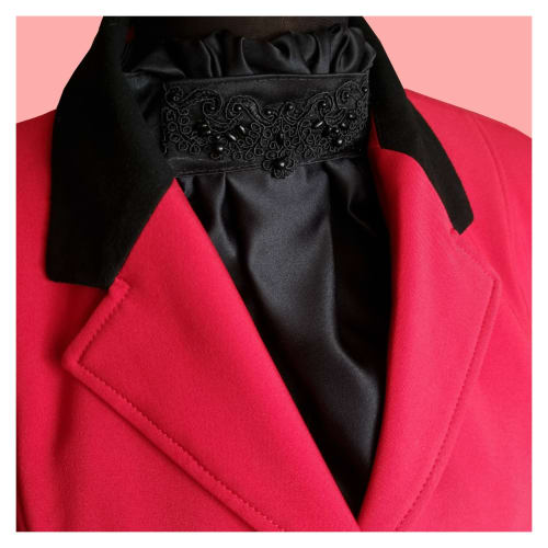 Аренда платья Спортивный «Галстук для верховой езды» в Москве — Прокат от Кет