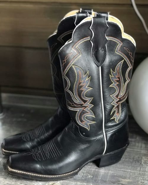 Аренда платья Черные казаки в Москве — Прокат от Кет