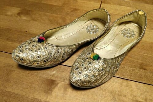 Аренда платья индийская обувь в Москве — Прокат от Кет