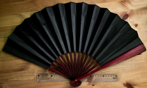 Аренда платья Веер «Чёрный» в Москве — Прокат от Кет