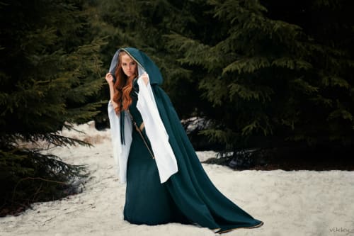 Аренда платья Плащ зеленый на подкладке в Москве — Прокат от Кет