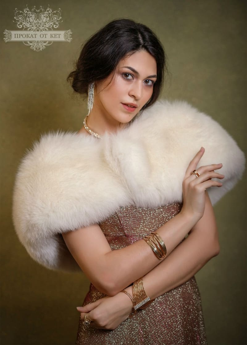 Горжетка из песца айвори с муфтой - фото 2