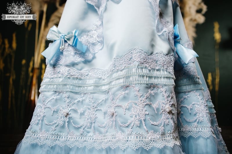 Бальное платье "Голубой турнюр" - фото 7