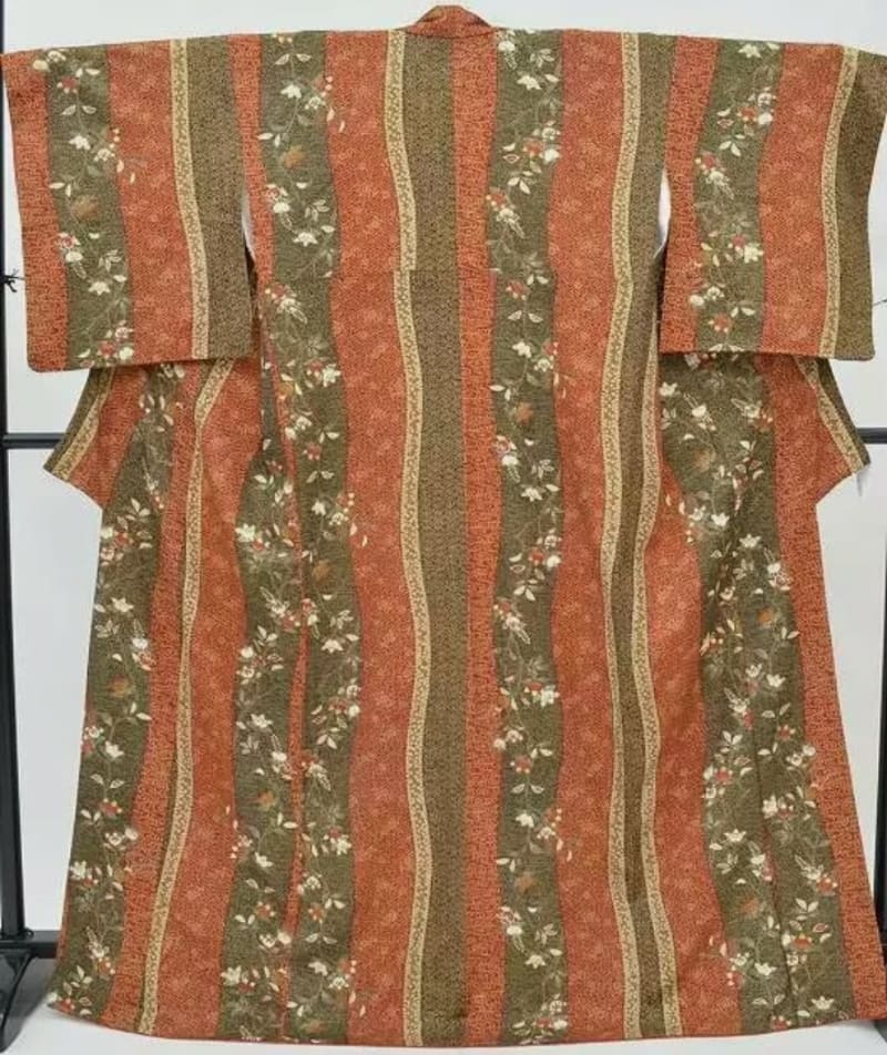 Кимоно «Цветочные полосы» - фото 4