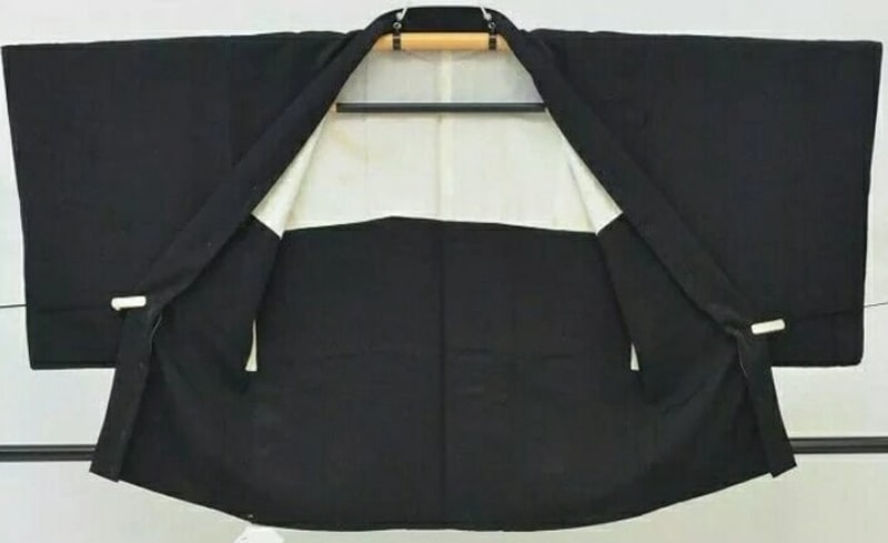 Классическое хаори из черного шелка - фото 1