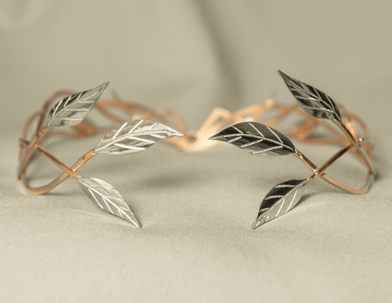 Диадема «Эльфийская с молочным камнем и серебряными листьями» - фото 3