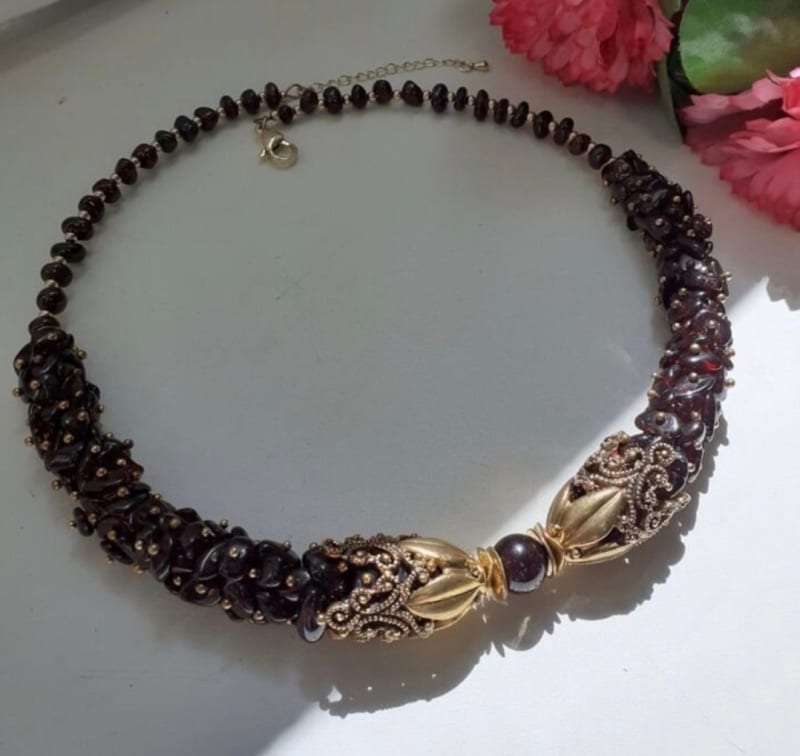 Колье из натурального граната - фото 1