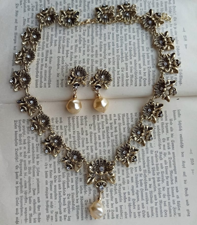 Комплект, колье и серьги - фото 2