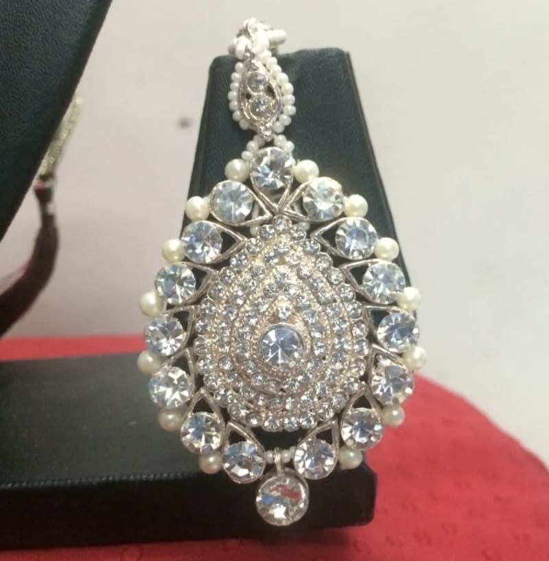 Малый комплект индийских украшений "Белое золото" - фото 3