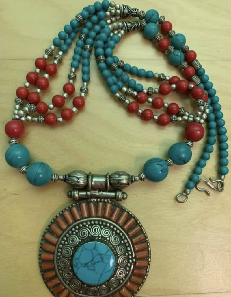 Этническое украшение - фото 1