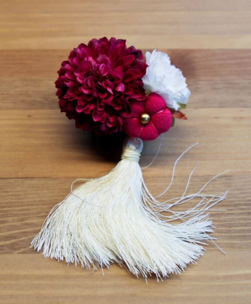 Заколка «Малиновая с кисточкой» - фото 1