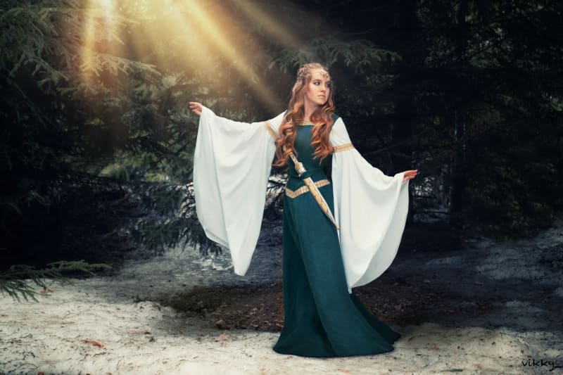 Эльфийское платье "Зелёно-белый" - фото 3