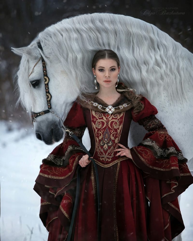 Средневековое платье "Дворцовое" - фото 2