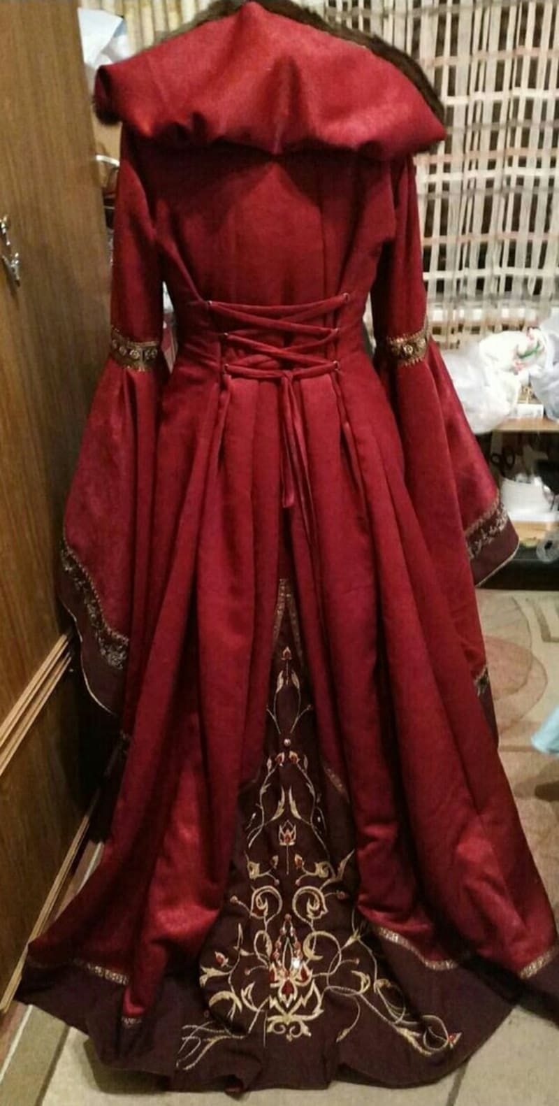 Шикарное плащ-пальто "Дворцовое средневековье" Тёплый - фото 4