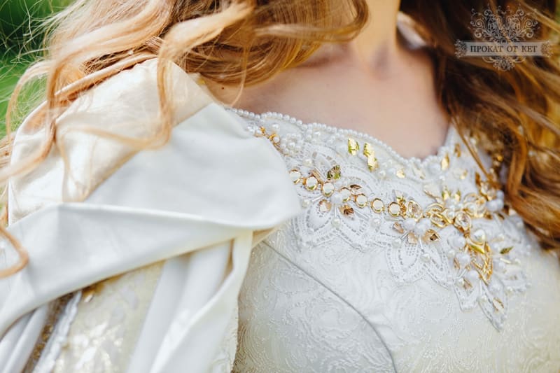 Плащ "Молочный с золотом" - фото 6