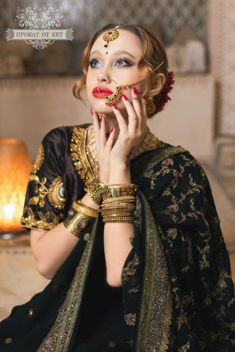 Аутентичное сари от Sanskriti Vintage (чёрное) - фото 4