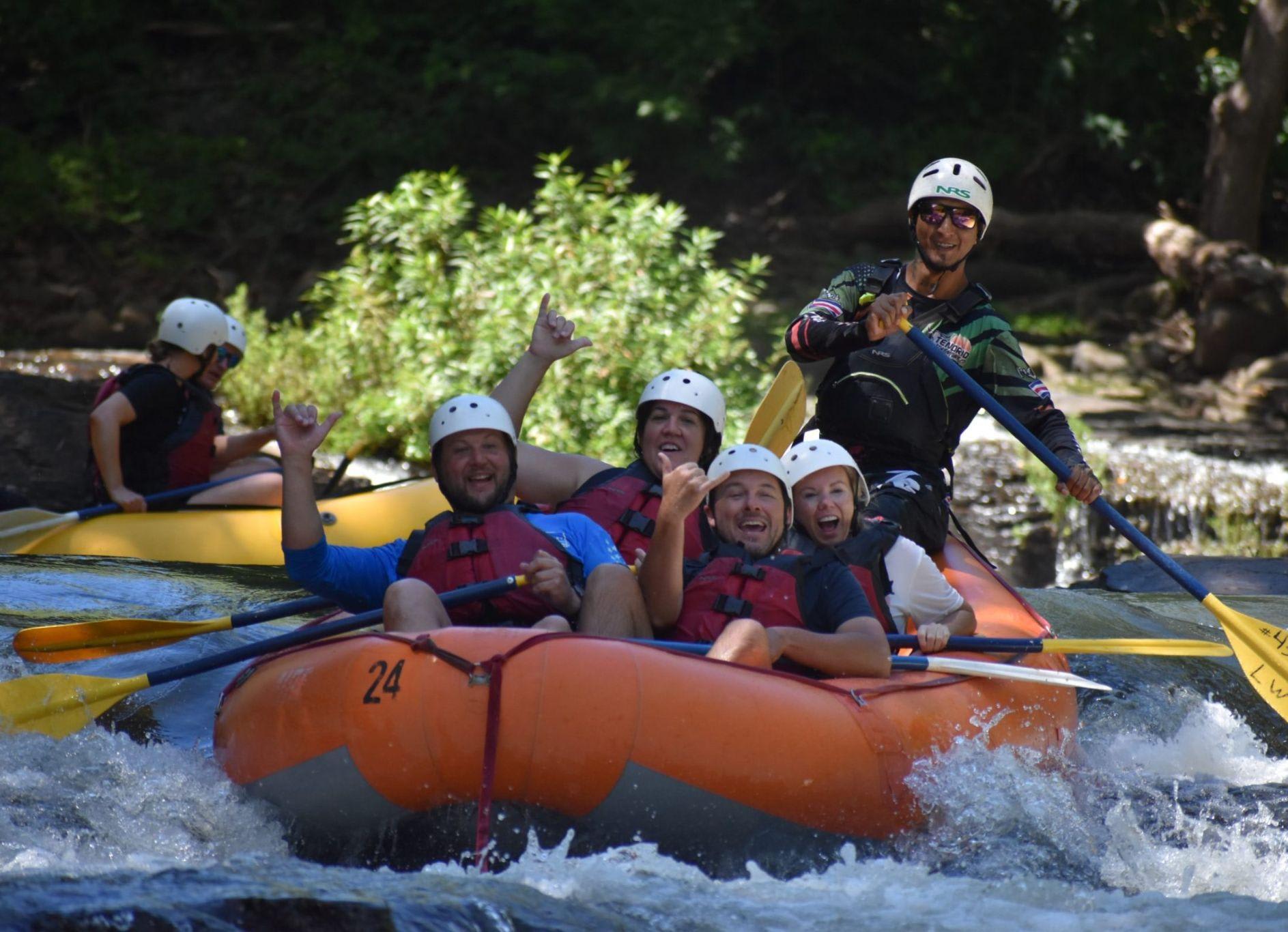 CLASS III AND IV RAFTING EXPERIENCE – TENORIO RIVER