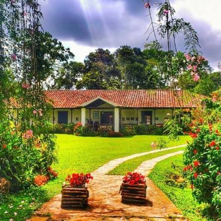 HACIENDA EL ROBLE – ADVENTURE EXPERIENCE