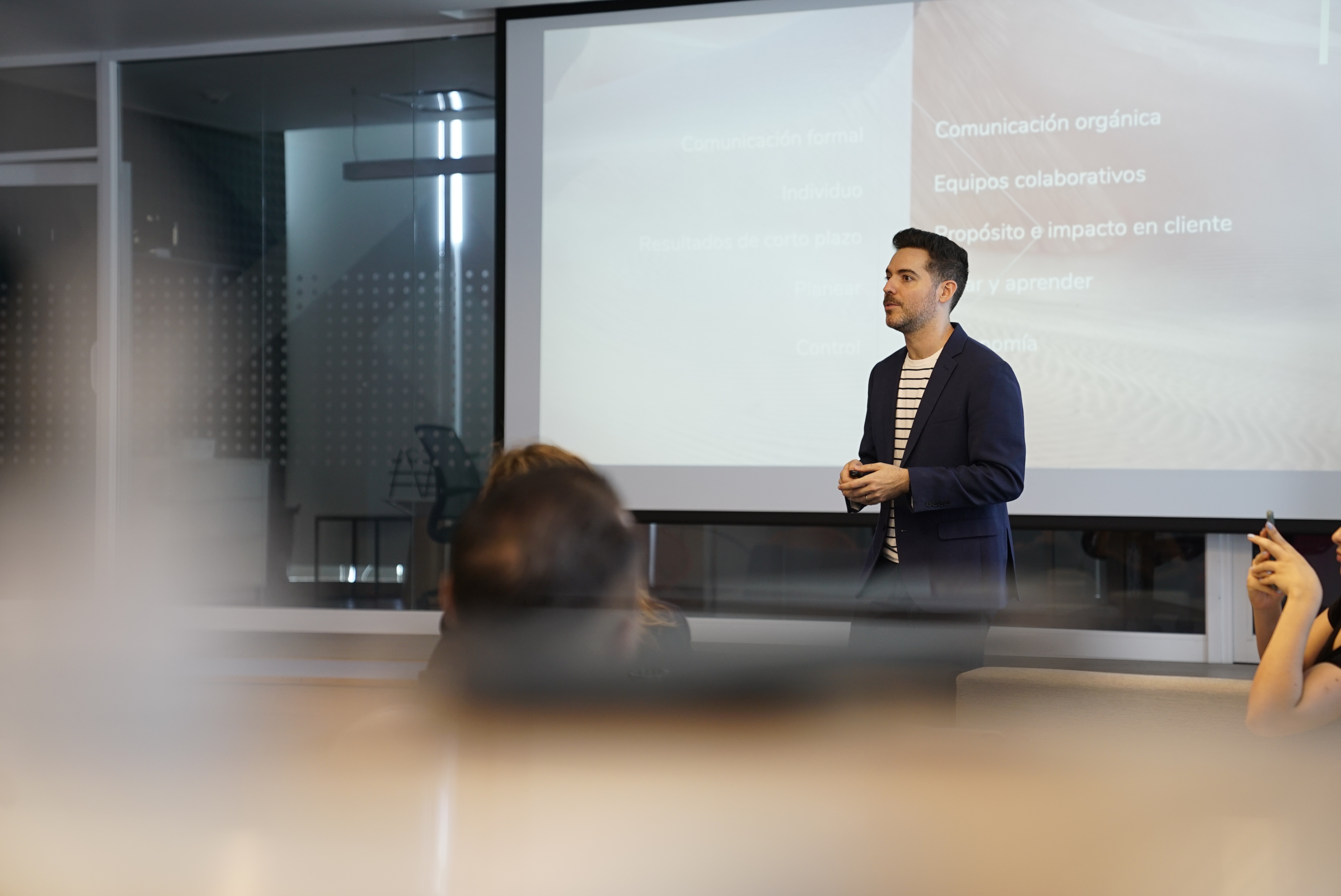 Facilitador en una sesión INSPIRA