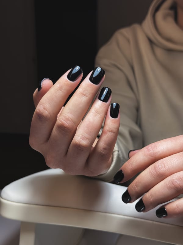 Манікюр прихований