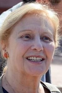 Giulia Lazzarini