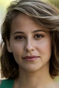 Irene Escolar