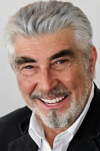 Erdal Özyağcılar