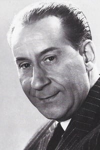 Pierre Dux