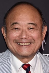 Clyde Kusatsu