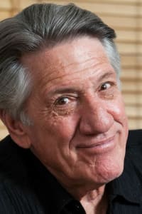 Stephen Macht