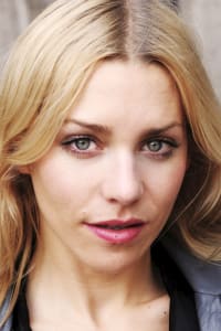 Julia Dietze