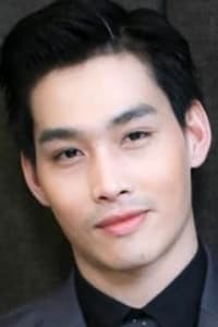 Parn Khomkrit Duangsuwan