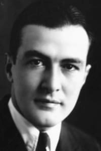 Lester Vail